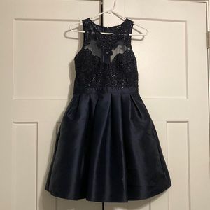 Navy formal dress (M)